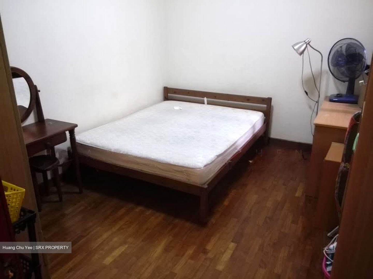 Seletaris (D27), Condominium #604935611